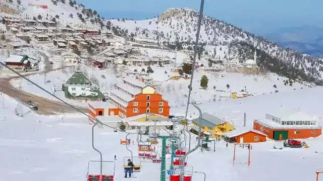 Snow Above the Mediterranean: A Winter Secret Hidden in Saklıkent Ski Center